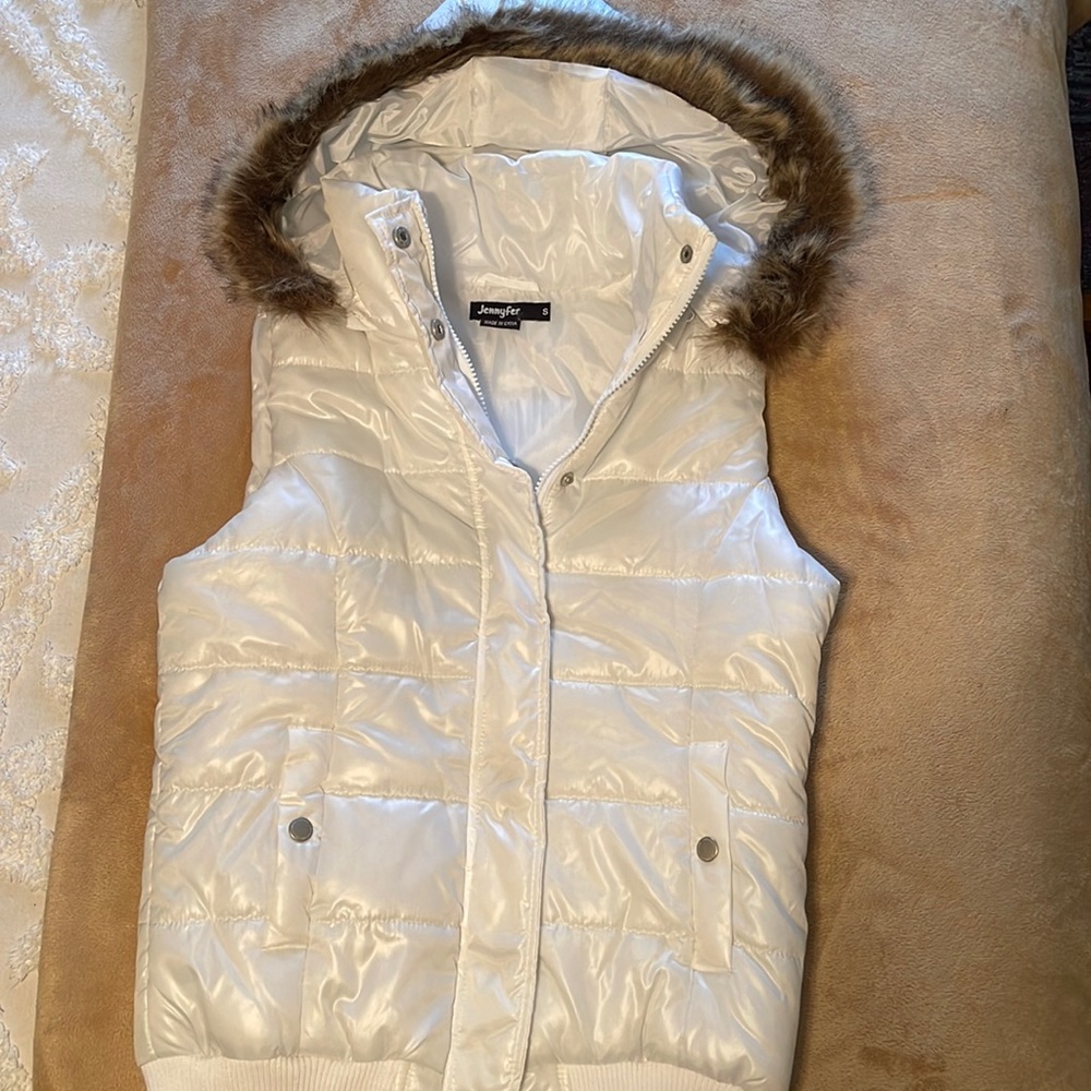 Cream hooded vest